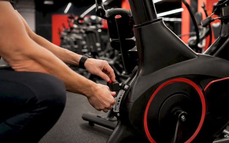 Equipment Maintenance Tracking: The Software-First Playbook